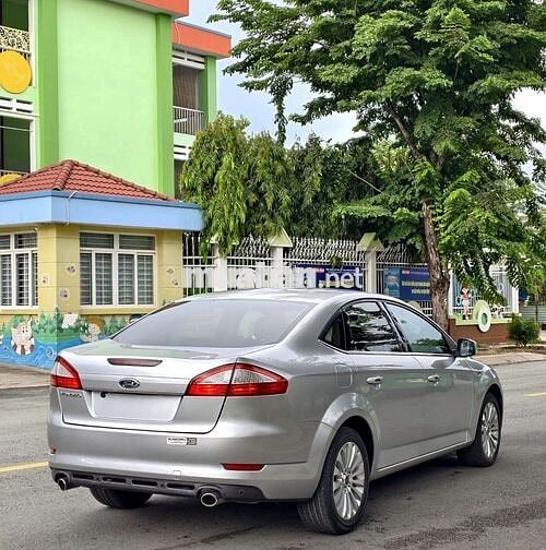 Ford Mondeo sản xuất 2010 đăng kí lần đầu 2013
