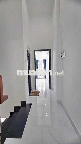 Giá: 5.2 tỷ, đường 6 mét, lề 2 mét Lê Văn Quới, 50m2(4 x 13), 2 tầng