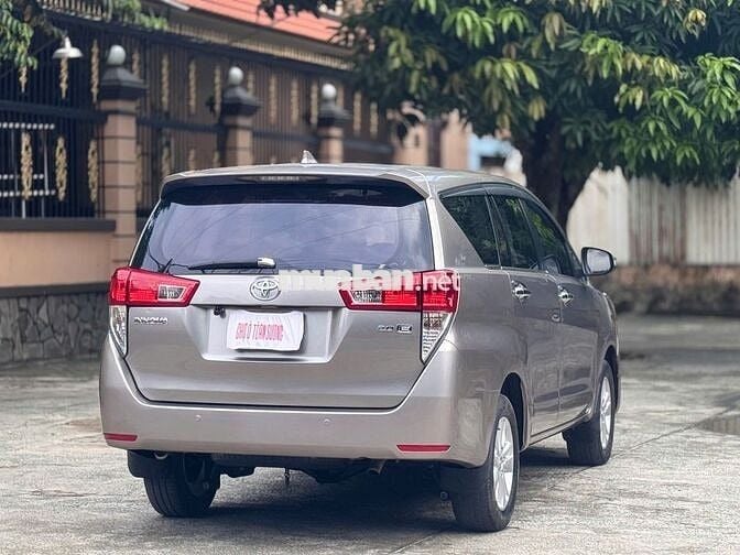 Toyota Innova 2017 Số sàn 80.000 km Nâu