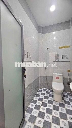 Giá: 5.2 tỷ, đường 6 mét, lề 2 mét Lê Văn Quới, 50m2(4 x 13), 2 tầng