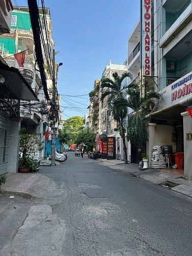 Bán nhà HXH 8m Tô Hiến Thành, Q. 10 (DT: 4.6x20) 4 tầng lầu giá 28 tỷ