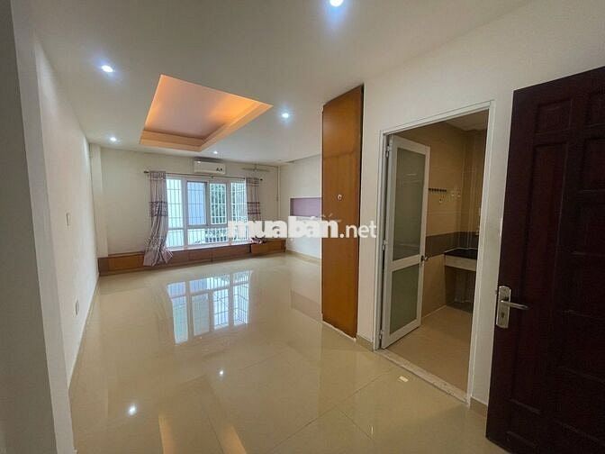 Cho Thuê Nhà Phố KDC Phước Kiển A (Sadeco) 3,5 Lầu 4 Pn 5WC Giá 25tr 