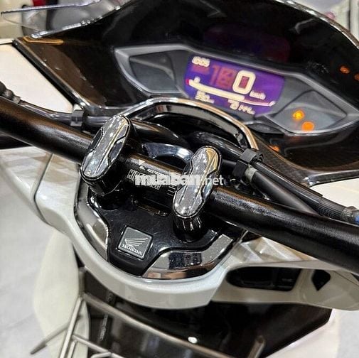 Honda PCX 160 ABS 2023 Trắng đen