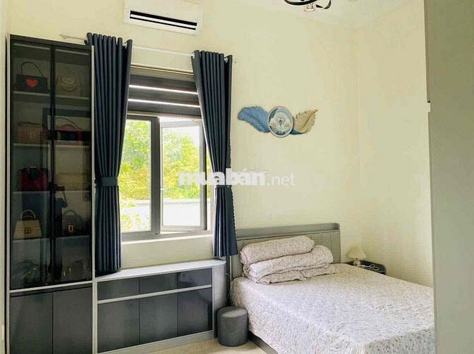 Chính chủ - Mua đất tặng nhà kiên cố, 1 xào đất mặt tiền Nguyễn hoàng