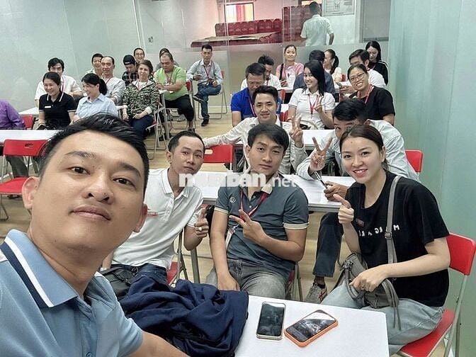 TUYỂN DỤNG CHUYÊN VIÊN BÁN NHÀ