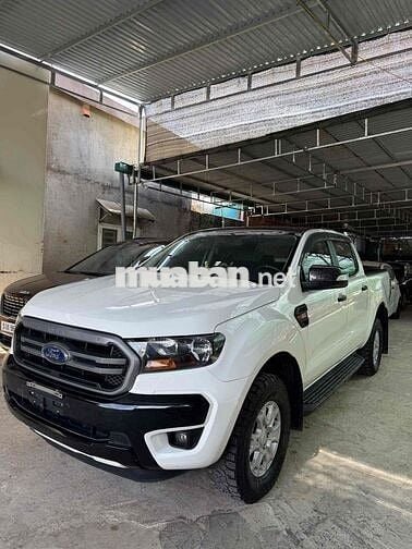 Ford Ranger XLS 2018 Tự động Trắng