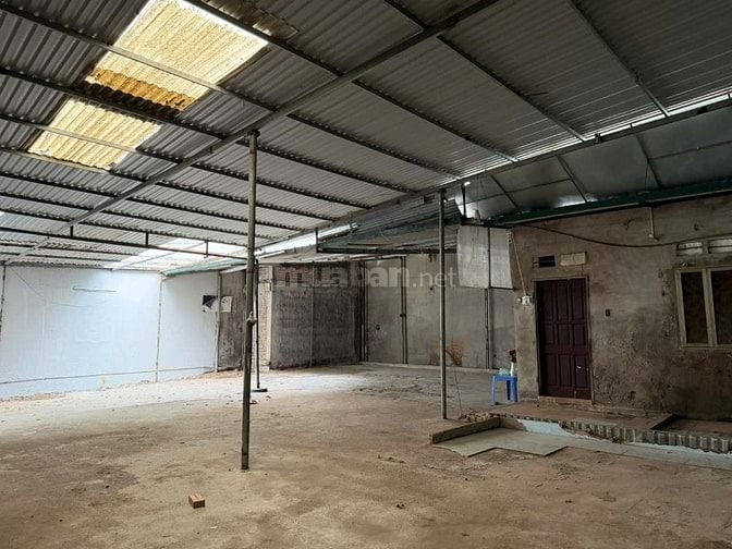 Cho thuê kho 204m² Xuân Đỉnh, ô tô vào tận kho, gần chợ & Starlake,NGĐ