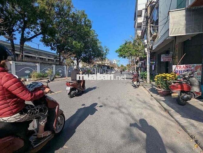 Cho thuê căn hộ mới xây phù hợp người đi làm