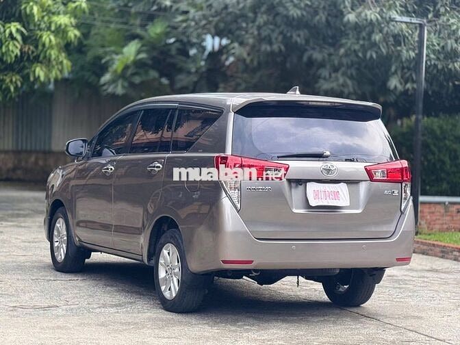 Toyota Innova 2017 Số sàn 80.000 km Nâu 7 chỗ