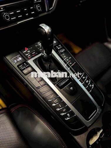 Porsche Macan GTS V6 3.0 2017 Đen 76.000km