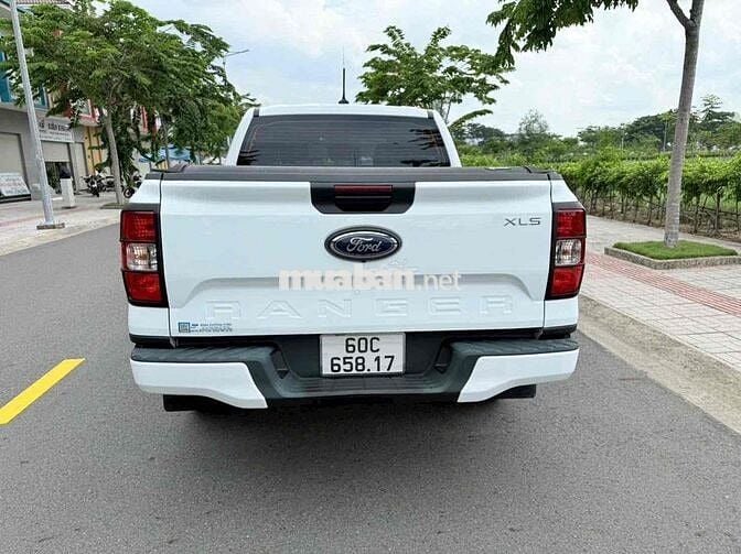 Ford Ranger XLS 2022 Tự động Trắng 39000 km