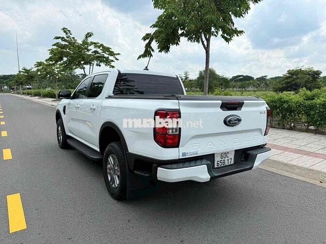 Ford Ranger XLS 2022 Tự động Trắng 39000 km