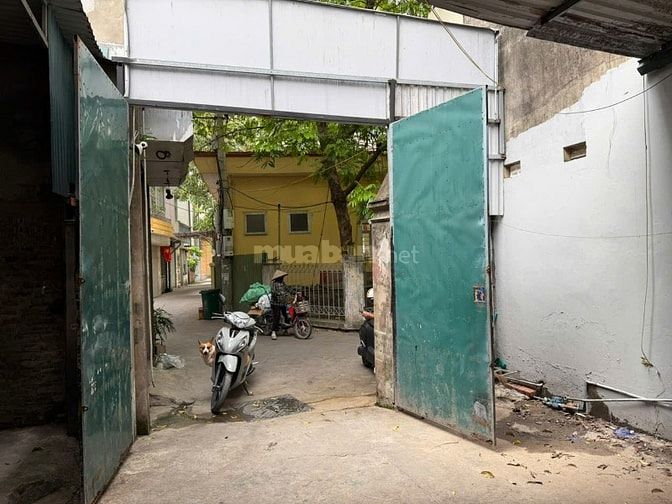 Cho thuê kho 204m² Xuân Đỉnh, ô tô vào tận kho, gần chợ & Starlake,NGĐ