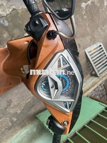 Yamaha Luvias 125cc 2012 Nâu