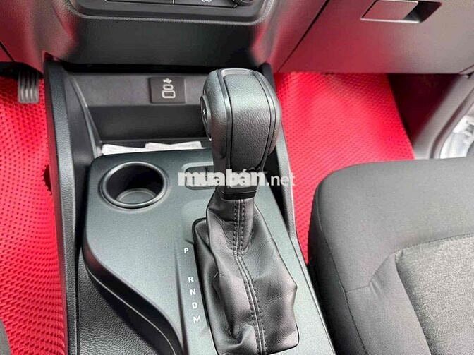 Ford Ranger XLS 2022 Tự động Trắng 39000 km