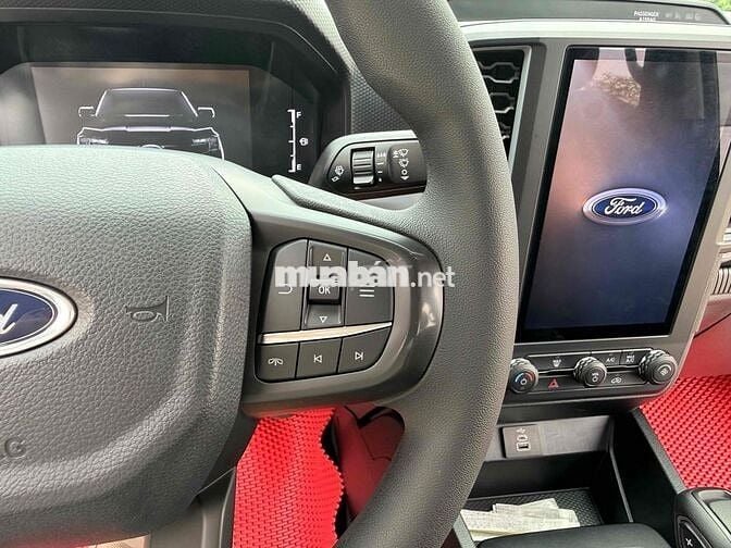 Ford Ranger XLS 2022 Tự động 39000 km Trắng