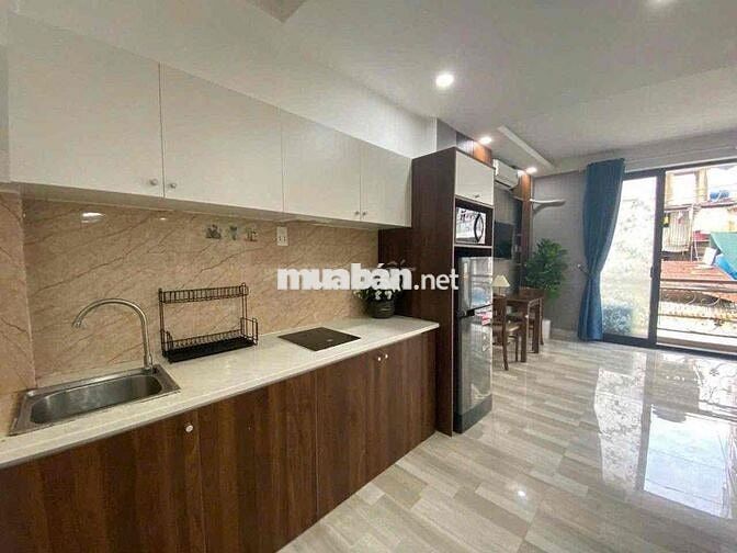 Cho thuê Duplex ban công siêu rộng ngay Hoàng Văn Thụ