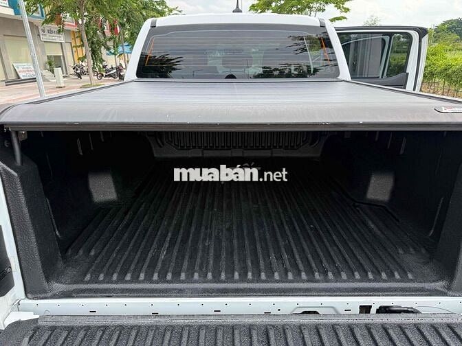 Ford Ranger XLS 2022 Tự động 39000 km Trắng