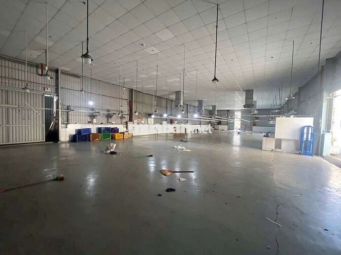 XƯỞNG 800M2 CÓ PCCC TỰ ĐỘNG NGHIỆM THU GIÁ TỐT