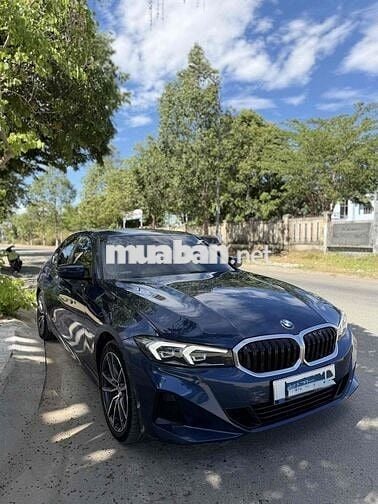 BMW 320i Sport Line 2024 Xanh 32,000 km
