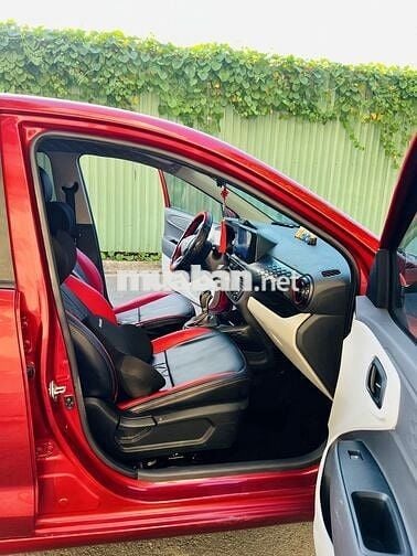 Hyundai I10 2022 Số tự động 60000 km Đỏ