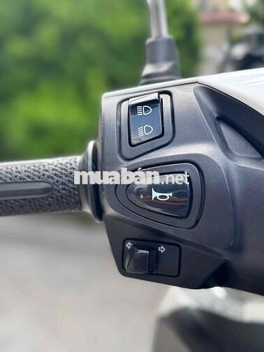 Honda SH Mode 125i 2025 chạy 2 ngìn km bao tên