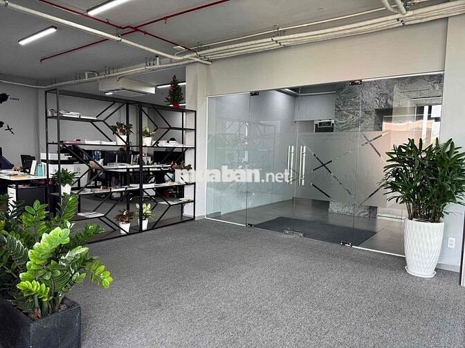 Chính chủ Văn Phòng 170m2 (14*14) Quận 1 chỉ 68tr