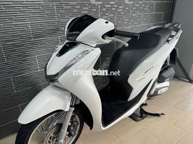 Honda SH160 2024 Trắng 8.000km