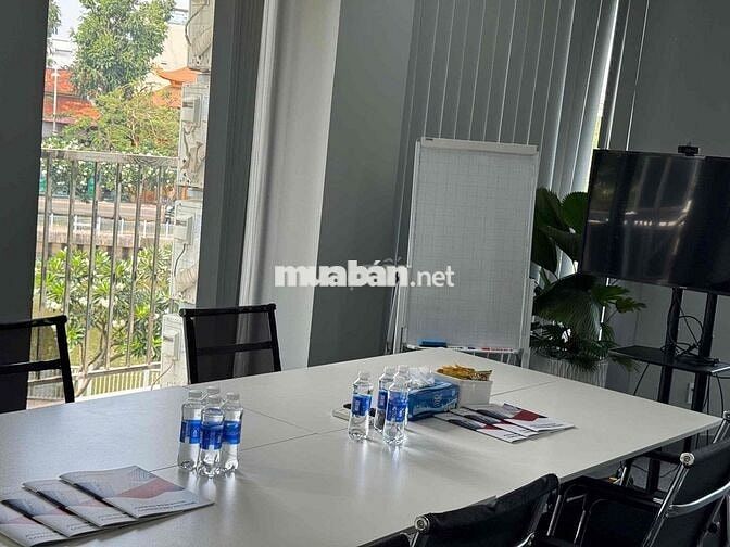 Chính chủ Văn Phòng 170m2 (14*14) Quận 1 chỉ 68tr