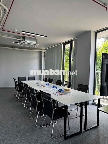 Chính chủ Văn Phòng 170m2 (14*14) Quận 1 chỉ 68tr