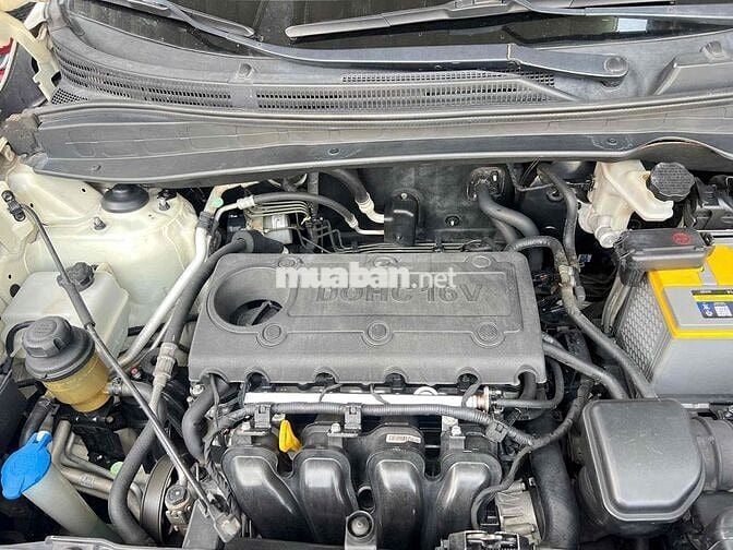 Hyundai Tucson 2011 Trắng 2.0L Tự động Nhập Hàn