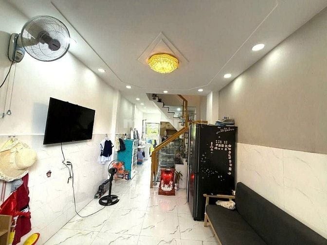 BÁN NHÀ 2 TẦNG ĐƯỜNG THỐNG NHẤT, GÒ VẤP 📍Vị trí đẹp, khu dân cư đông.