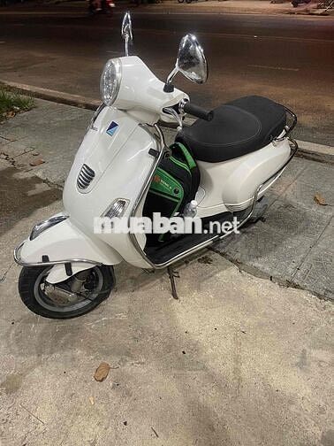 Piaggio Vespa 2014 Trắng