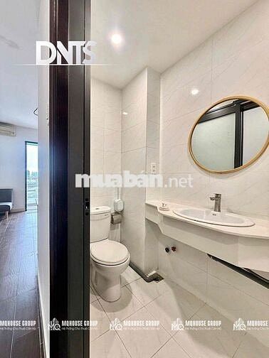 Căn Hộ Studio Balcony Thang Máy Hầm Xe Metro Bến Thành SaiGon Center