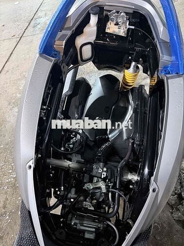 Honda Lead 4val 2024 Bản đặc biệt Bạc 19k km