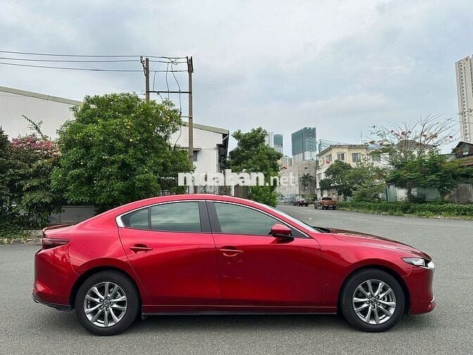 Mazda 3 1.5L Luxury 2024, full hãng, còn BH hãng
