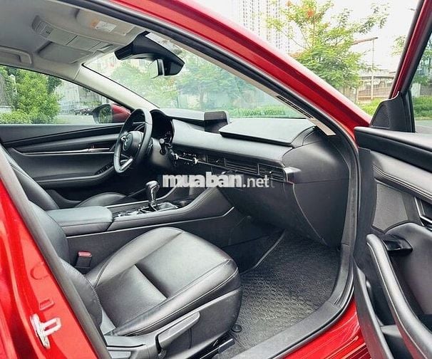 Mazda 3 1.5L Luxury 2024, full hãng, còn BH hãng