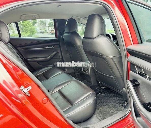 Mazda 3 1.5L Luxury 2024, full hãng, còn BH hãng