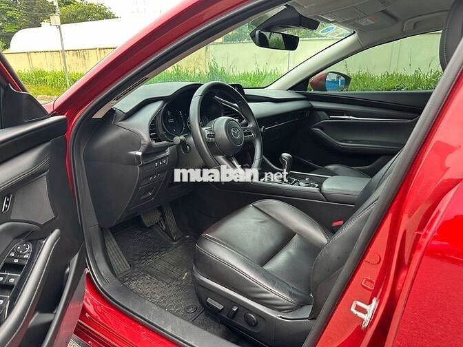 Mazda 3 1.5L Luxury 2024, full hãng, còn BH hãng