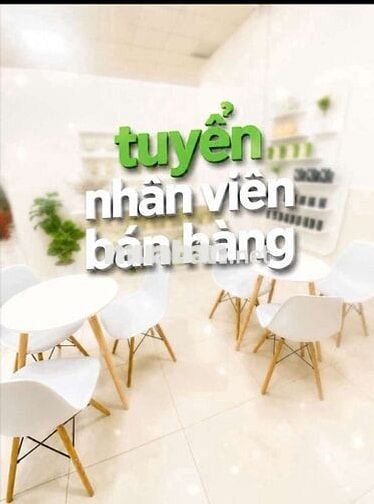 NHÂN VIÊN BÁN HÀNG SỮA HẠT
