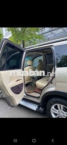 Mitsubishi Zinger 7 chỗ màu Vàng cát