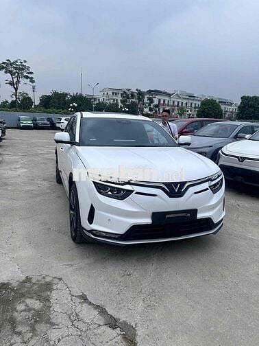 VinFast VF8 Plus 2023 Trắng 53000 km