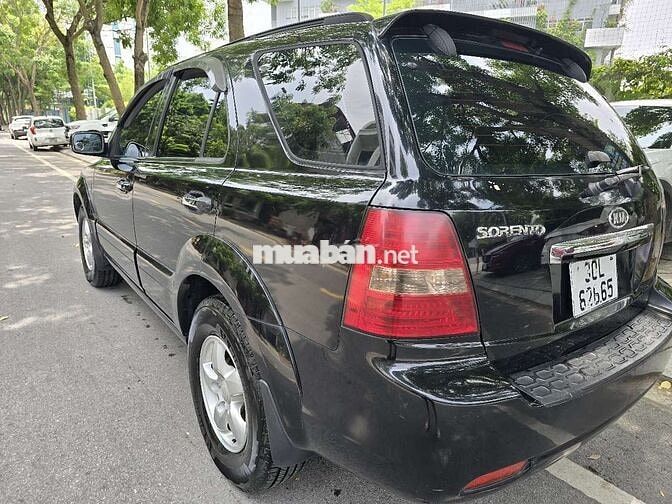 Kia Sorento 2.5L Dầu Tự động 7 chỗ Đen