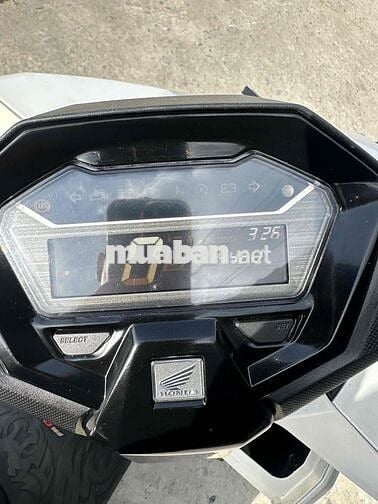 Honda Vario 160 ABS Trắng 4000 km
