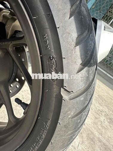 Honda Vario 160 ABS Trắng 4000 km