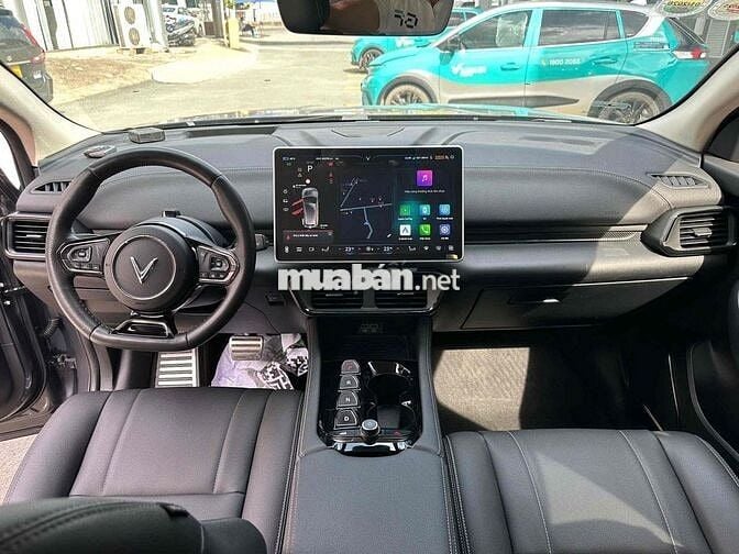 VinFast VF8 Eco 2023 Đen 45.000km