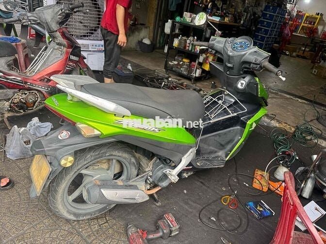 Honda Vision Xanh lá Indonesia