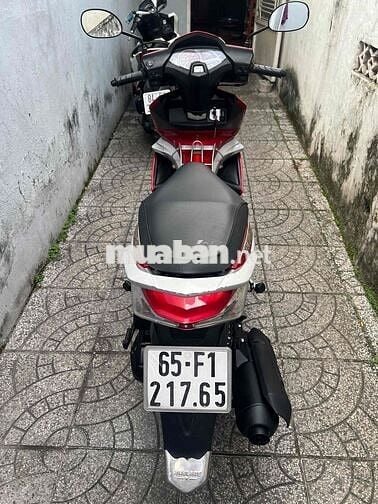 Honda Air Blade FI 2010 bs65 zin rất đẹp