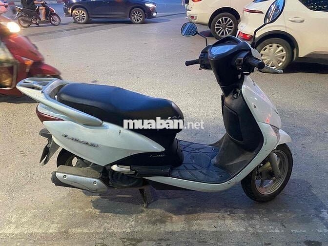 Honda Lead 2010 màu trắng đầy đủ giấy tờ 4,5tr