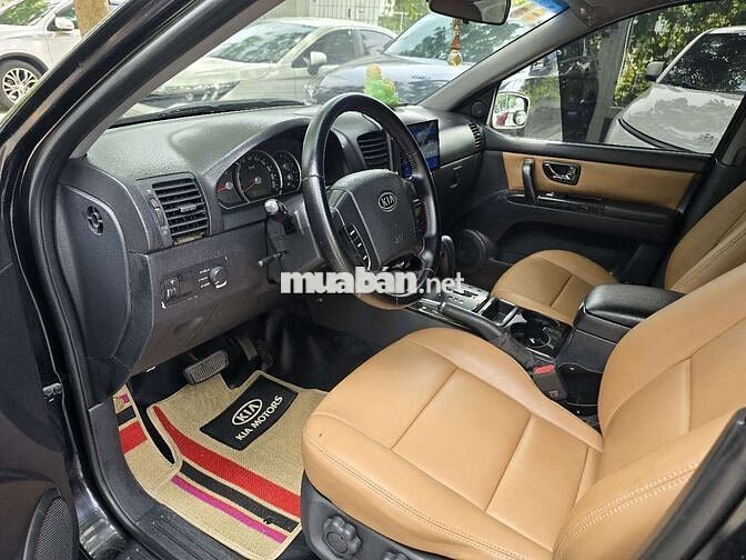 Kia Sorento 2.5L Dầu Tự động 7 chỗ Đen